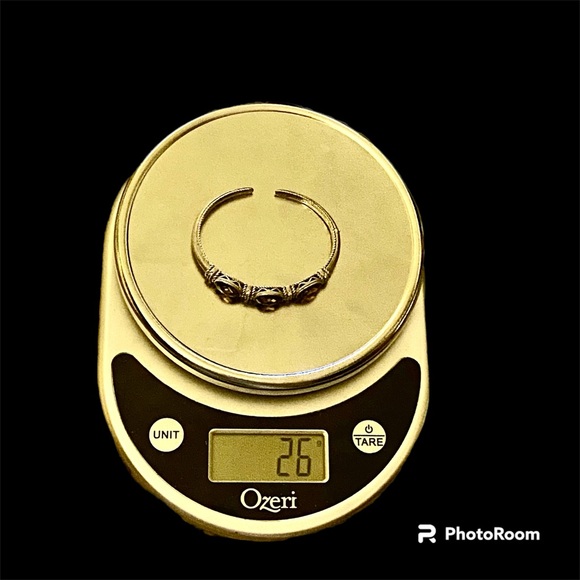 Judith Ripka 925 Sterling silver cuff Hinged bracelet with 3 lg hematite stones - Picture 3 of 6